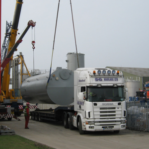 Storage tank offload