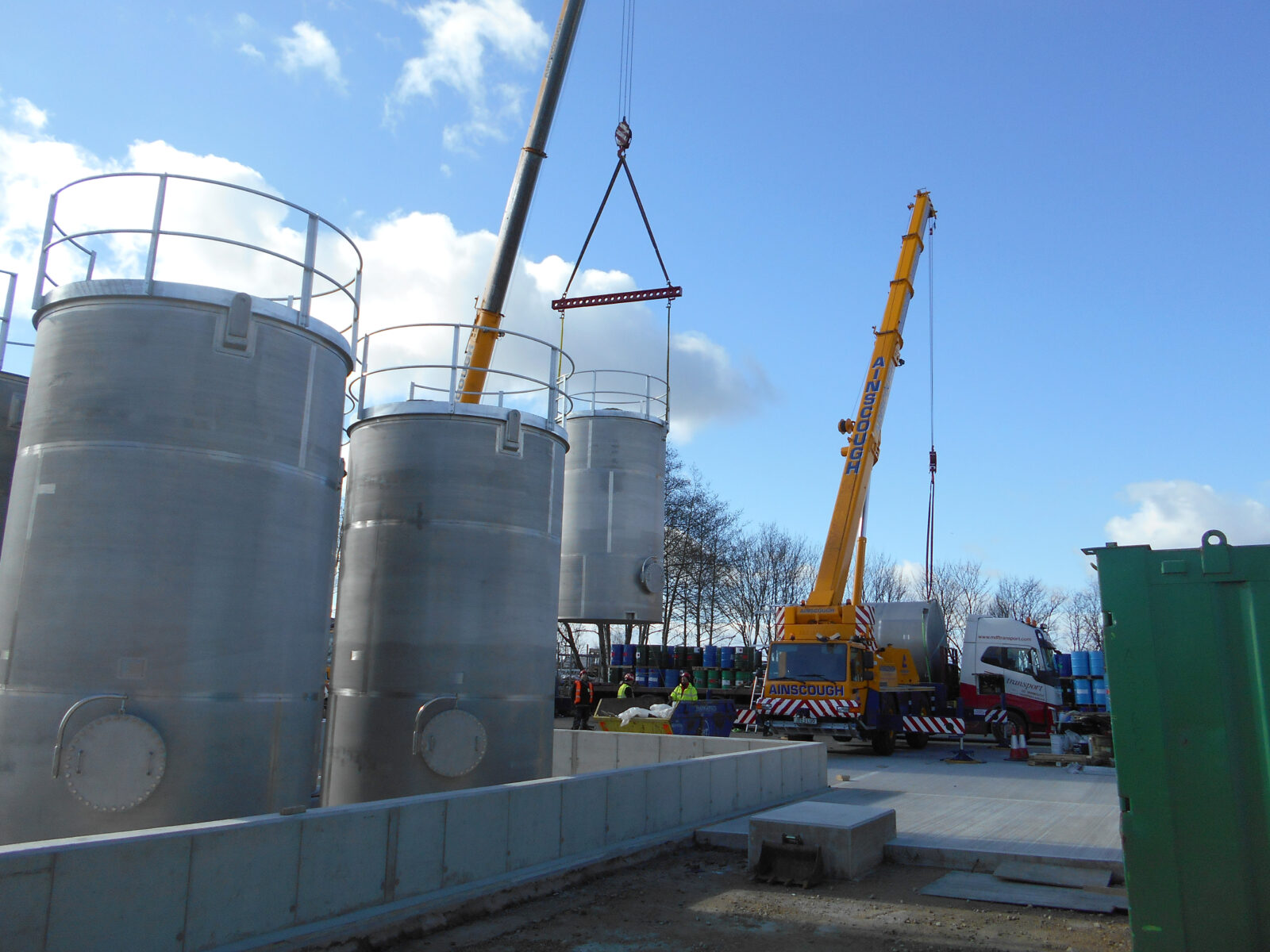 Penultimate storage vessel lowered into position