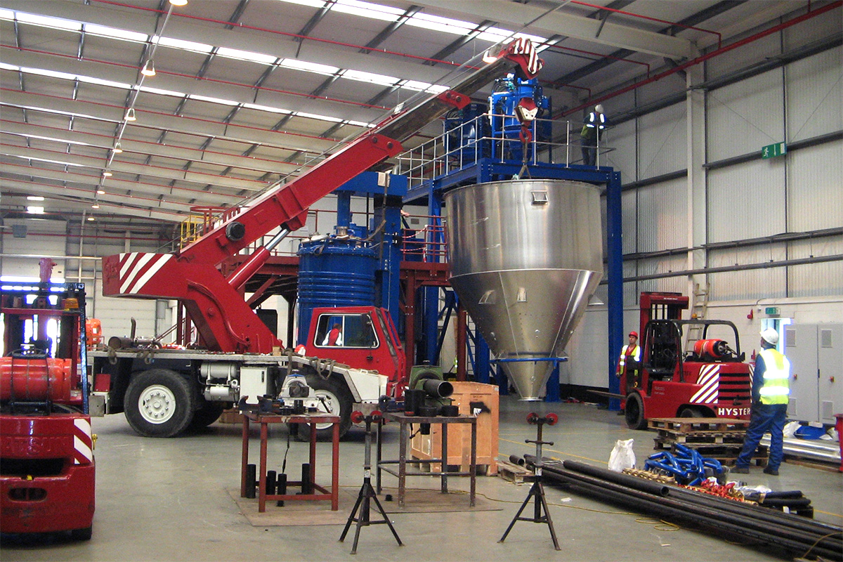 Mixing blenders for pharmaceutical industry