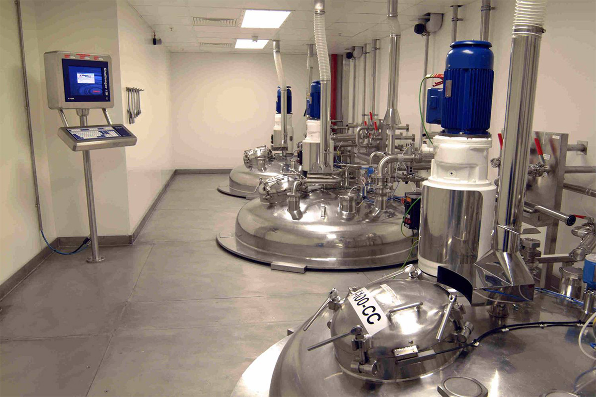 High shear mixers for coatings industry